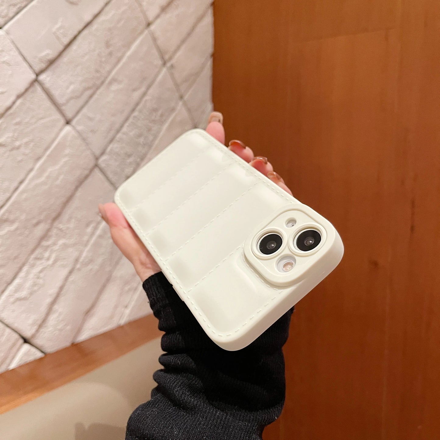 Puffer Phone Case for iPhone 11/12/13/14/15 – Stylish Down Jacket Design