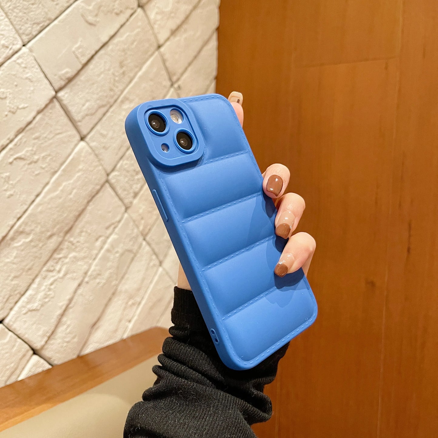 Puffer Phone Case for iPhone 11/12/13/14/15 – Stylish Down Jacket Design