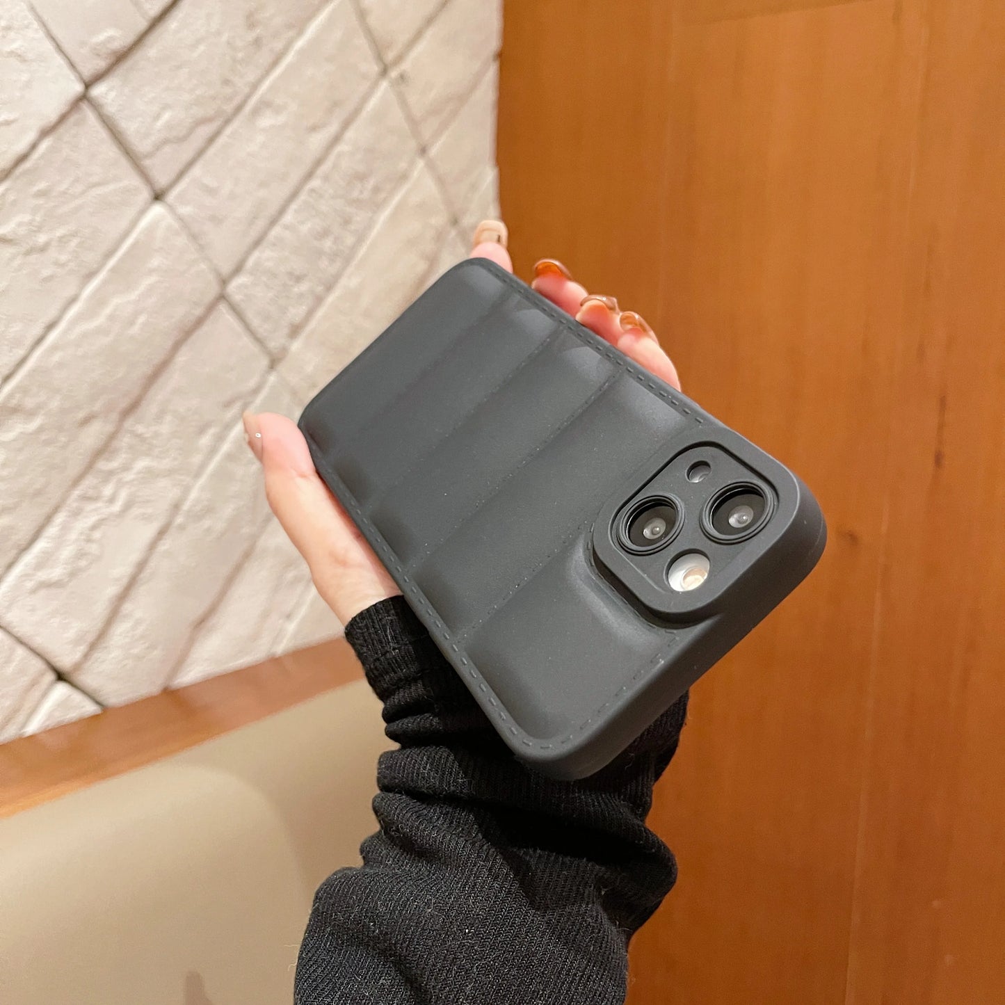 Puffer Phone Case for iPhone 11/12/13/14/15 – Stylish Down Jacket Design